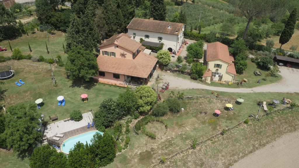 Agriturismo Podere Poggio Ai Cieli 圣吉米纳诺 外观 照片